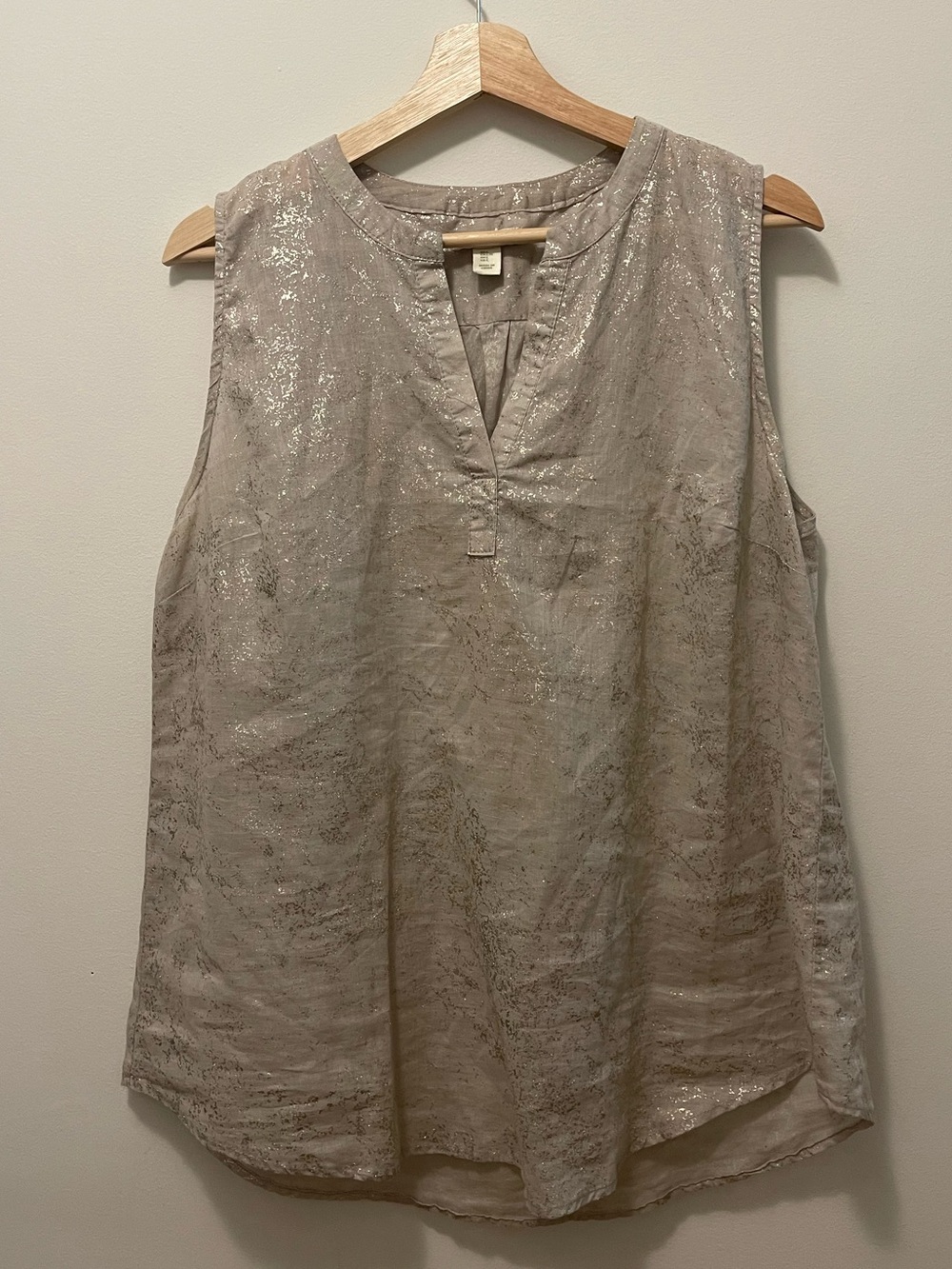 Linen/Cotton Blend Shimmery Taupe Metallic Sleeveless V-Neck Top